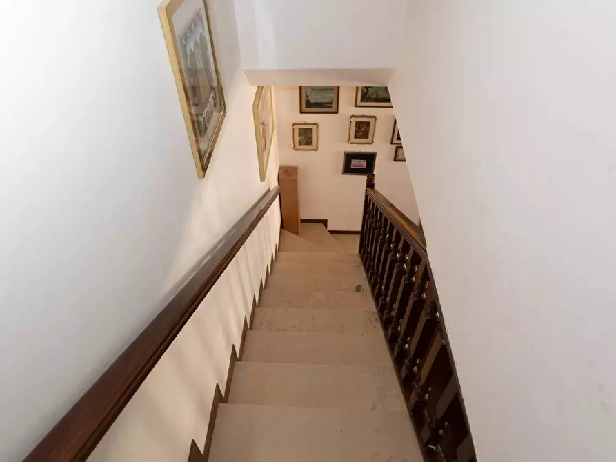 Immagine 38 di Appartamento in vendita  in Via Alessandria a Folignano