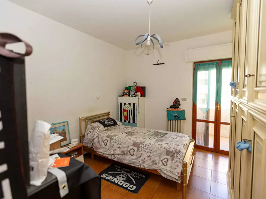 Immagine 22 di Appartamento in vendita  in Via Alessandria a Folignano