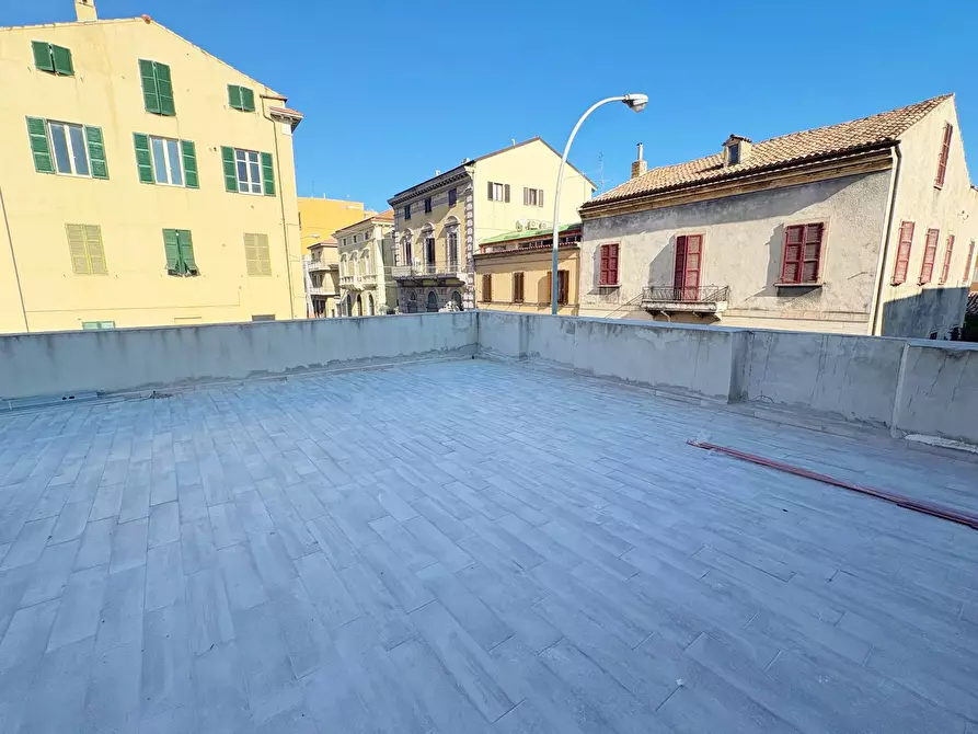Immagine 11 di Appartamento in vendita  in corso mazzini 89 a San Benedetto Del Tronto