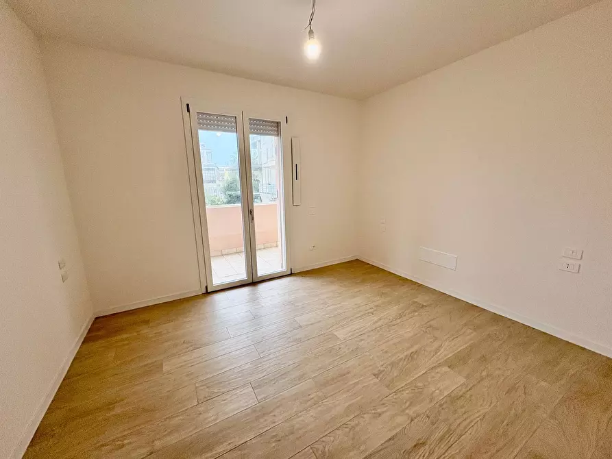 Immagine 2 di Appartamento in vendita  in via tintoretto a Grottammare