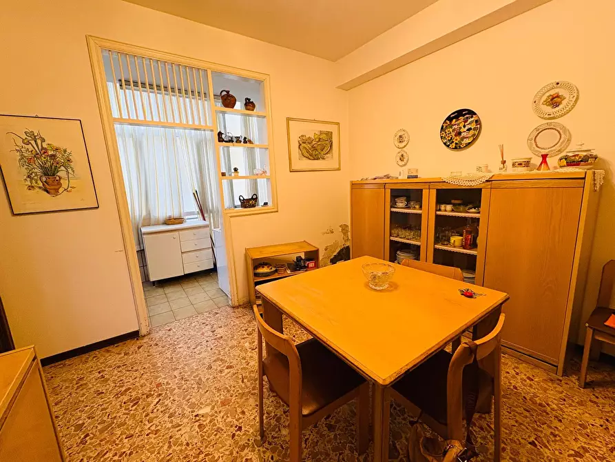 Immagine 11 di Appartamento in vendita  in via formentini a San Benedetto Del Tronto