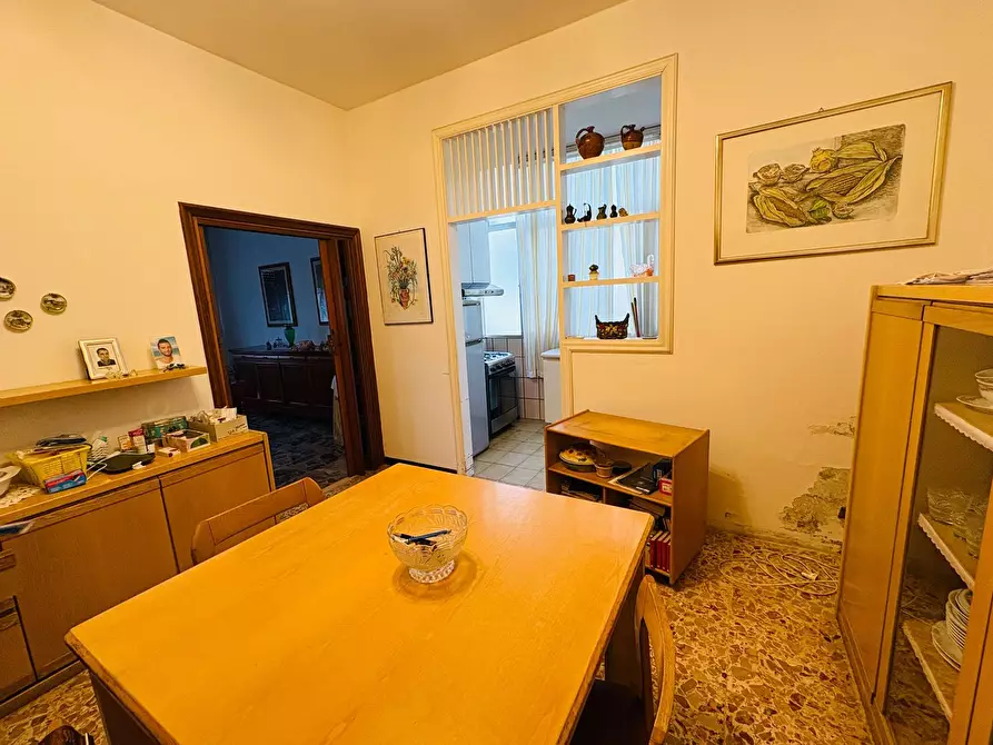 Immagine 21 di Appartamento in vendita  in via formentini a San Benedetto Del Tronto