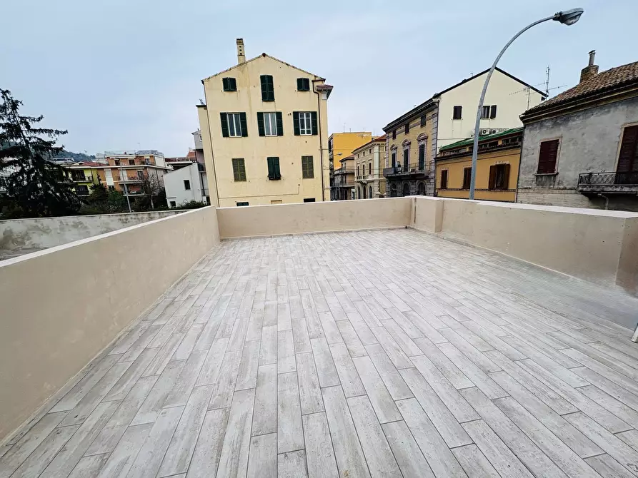 Immagine 34 di Appartamento in vendita  in corso mazzini 89 a San Benedetto Del Tronto