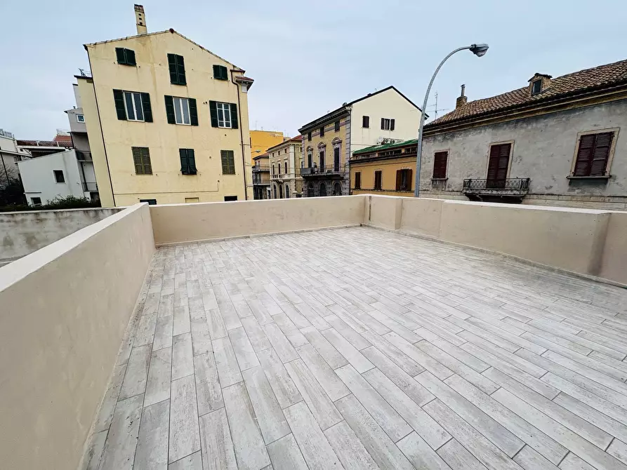 Immagine 48 di Appartamento in vendita  in piazza nardone 25 a San Benedetto Del Tronto