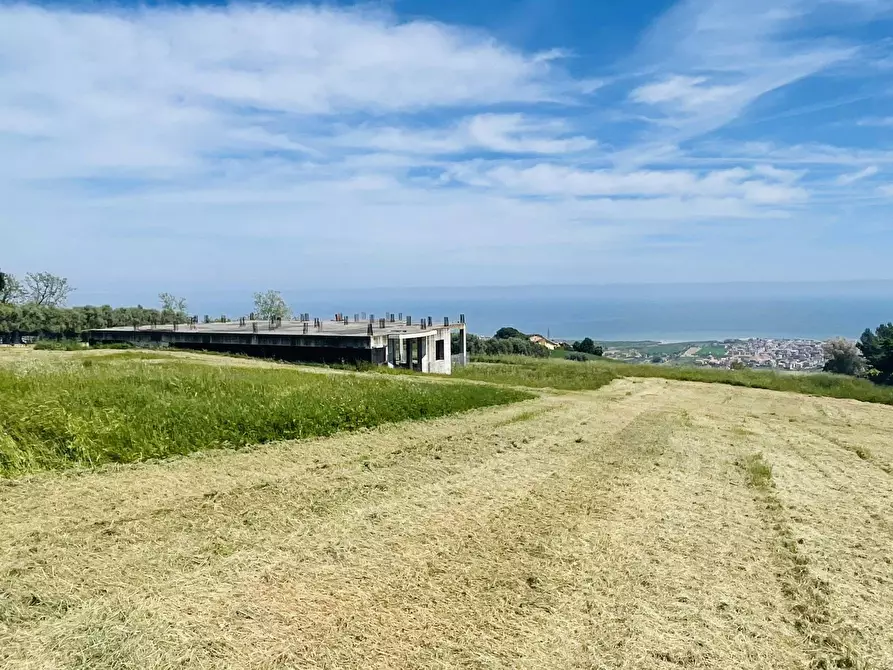 Immagine 15 di Rustico / casale in vendita  in via fonte ottone a Ancarano