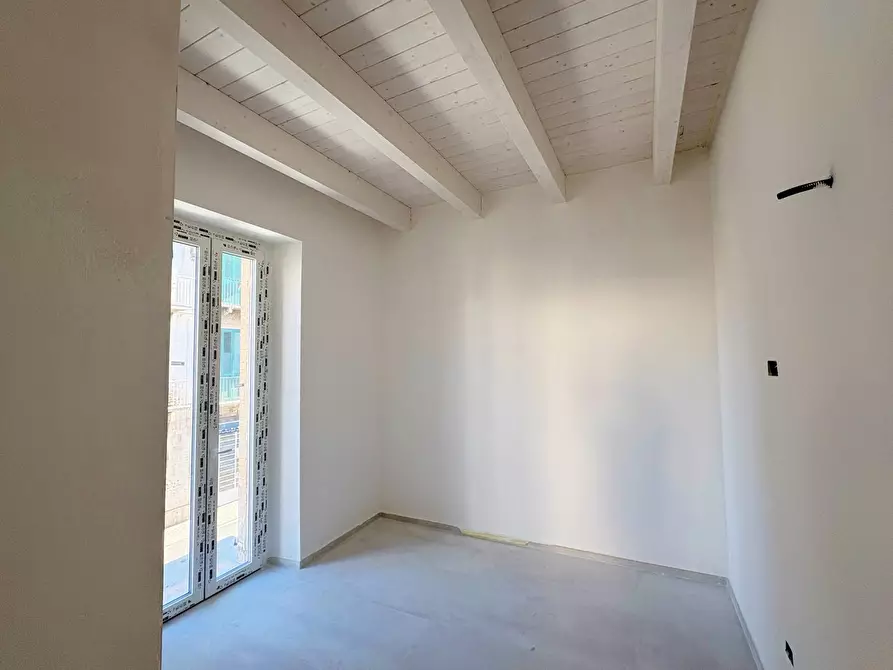 Immagine 16 di Appartamento in vendita  in piazza nardone 25 a San Benedetto Del Tronto