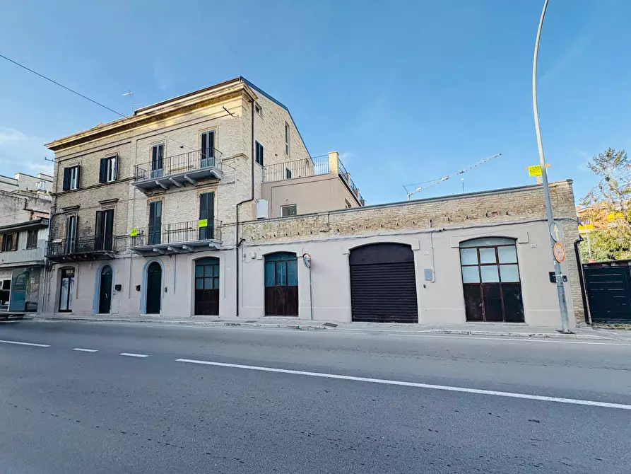 Immagine 1 di Appartamento in vendita  in piazza nardone 25 a San Benedetto Del Tronto