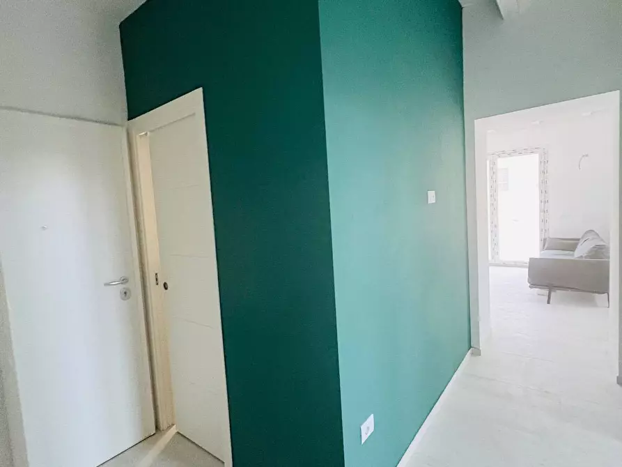 Immagine 53 di Appartamento in vendita  in piazza nardone 25 a San Benedetto Del Tronto