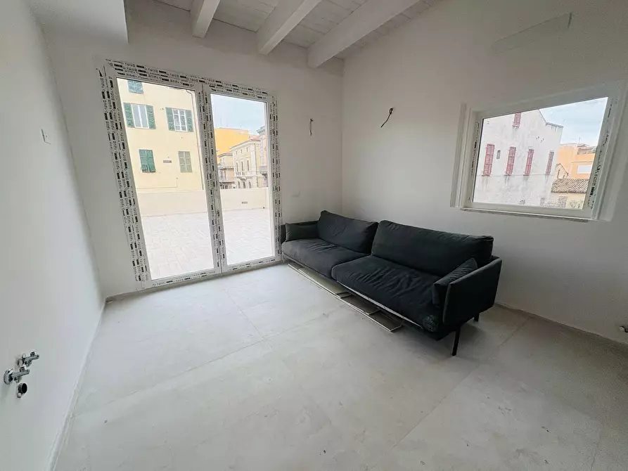 Immagine 61 di Appartamento in vendita  in piazza nardone 25 a San Benedetto Del Tronto
