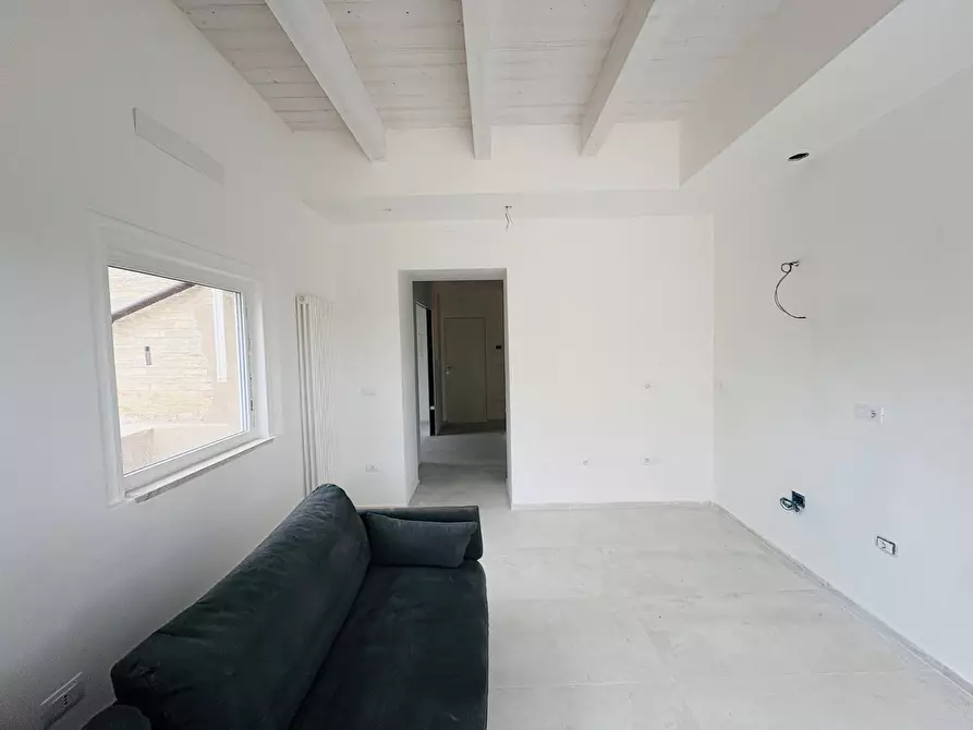 Immagine 63 di Appartamento in vendita  in piazza nardone 25 a San Benedetto Del Tronto