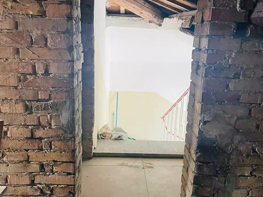 Immagine 8 di Magazzino in vendita  in via montello 6 a San Benedetto Del Tronto