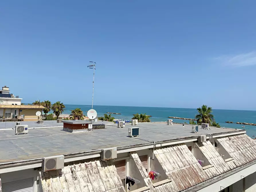 Immagine 5 di Attico in vendita  in viale rinascimento a San Benedetto Del Tronto