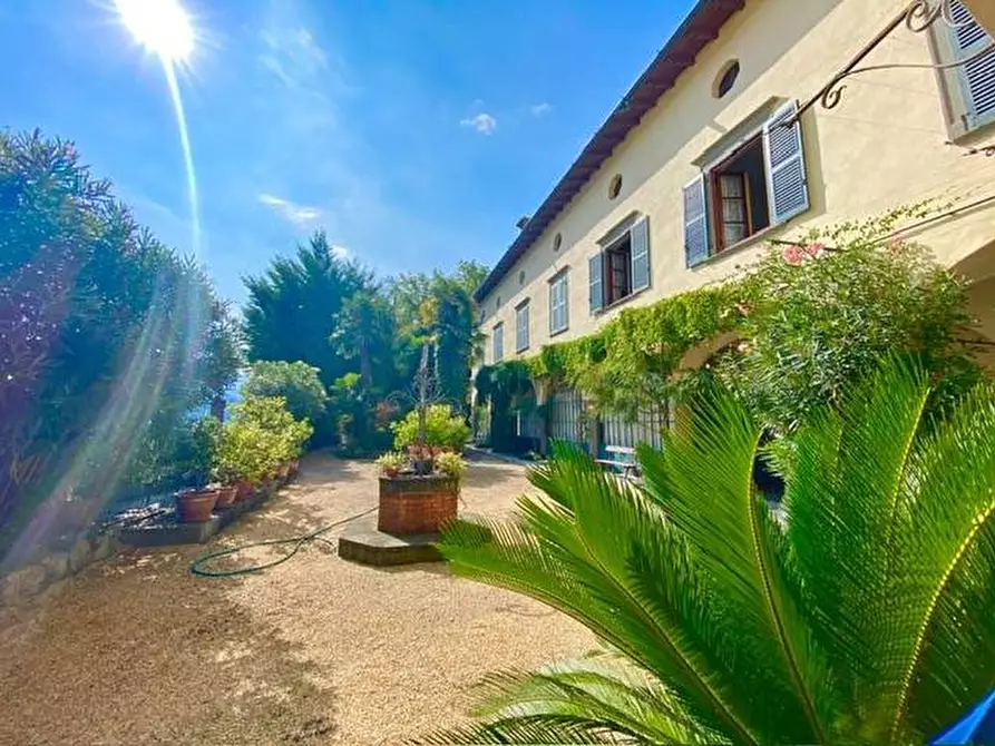 Immagine 24 di Villa in vendita  in Via Roma 2 a Adrara San Martino