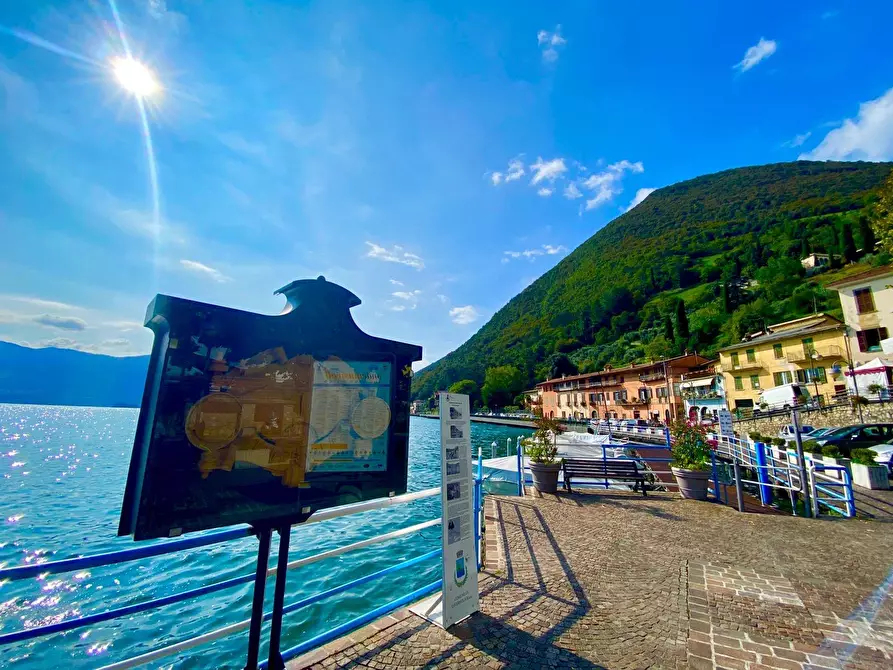 Immagine 33 di Villa in vendita  in Via Roma 2 a Adrara San Martino