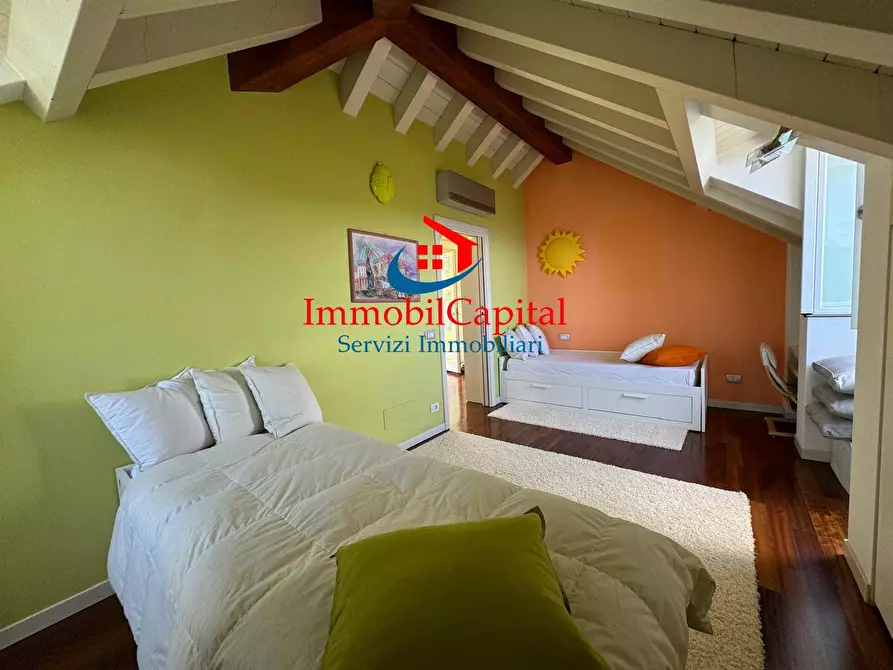 Immagine 33 di Villa in vendita  in Via Franco Molfino a Camogli