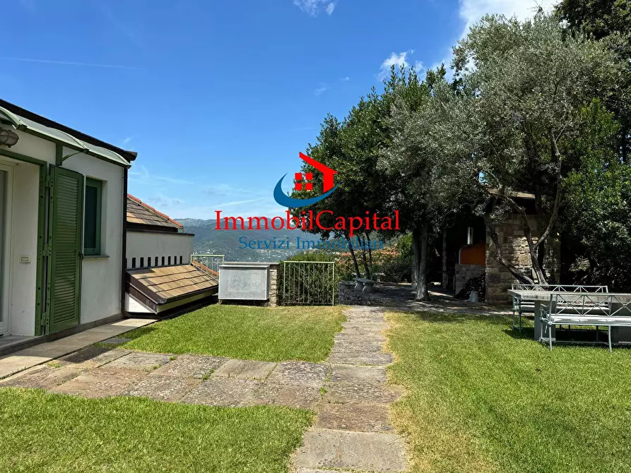 Immagine 36 di Villa in vendita  in Via Franco Molfino a Camogli