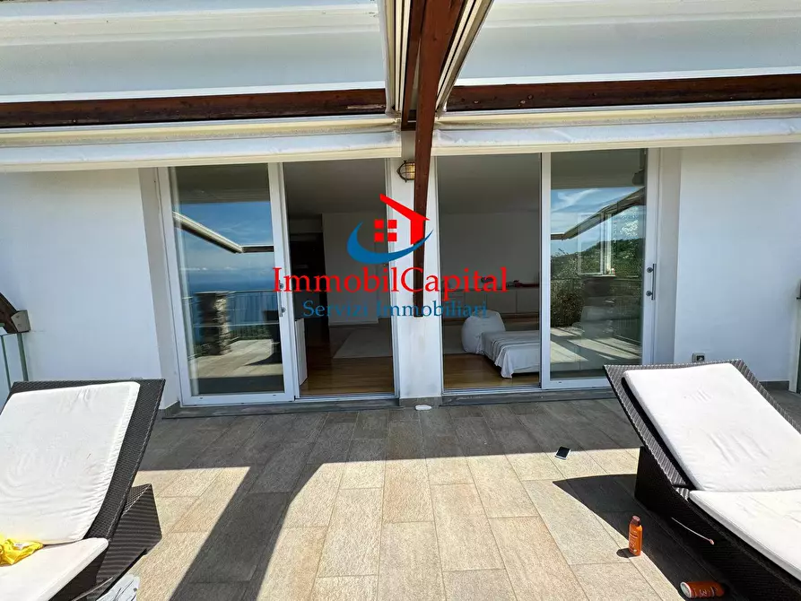Immagine 39 di Villa in vendita  in Via Franco Molfino a Camogli