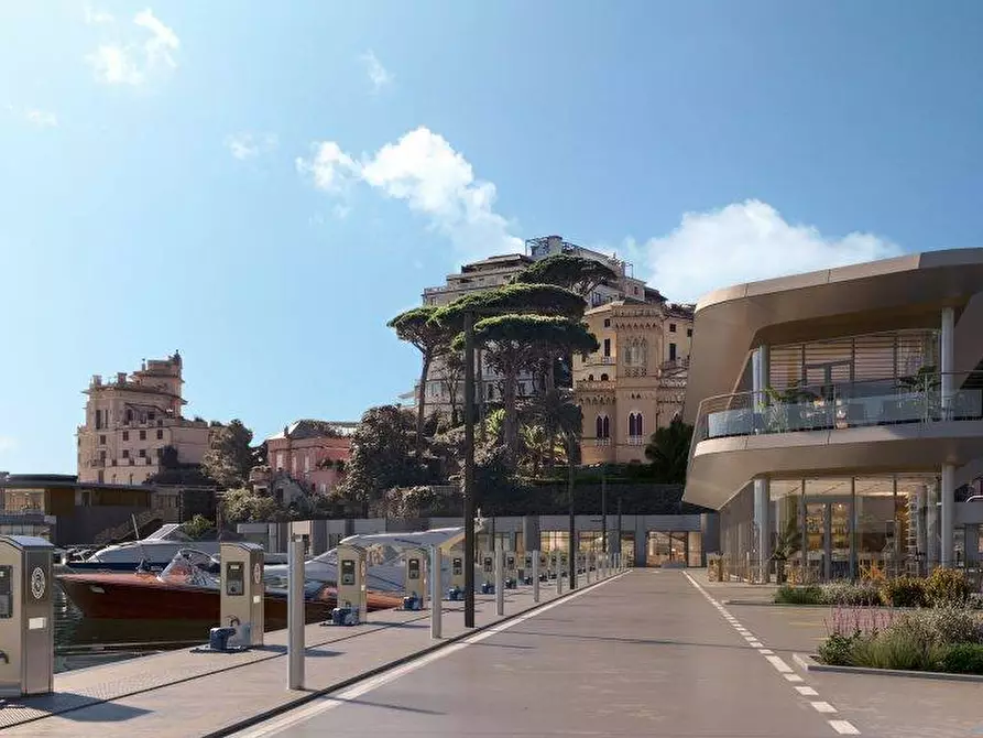 Immagine 19 di Appartamento in vendita  in Corso Cristoforo Colombo a Rapallo