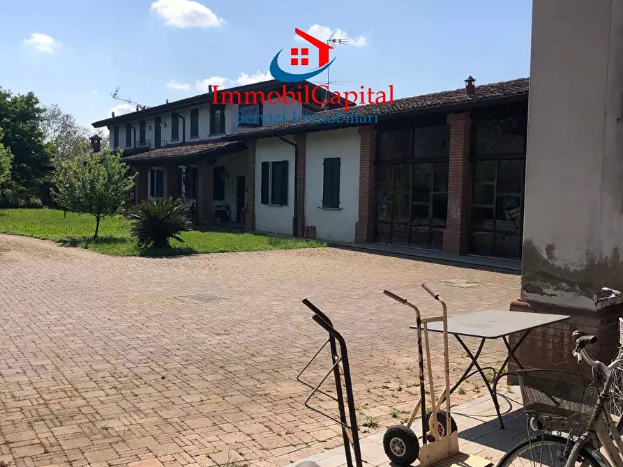 Immagine 8 di Rustico / casale in vendita  in Via Genova a Soresina