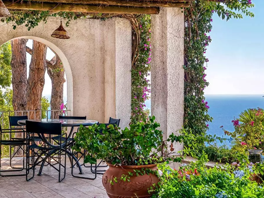 Immagine 23 di Villa in vendita  a Ischia