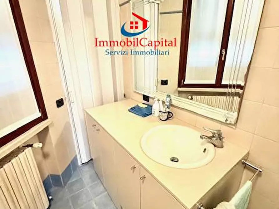 Immagine 12 di Appartamento in affitto  in Viale trento Trieste 23 a Cremona