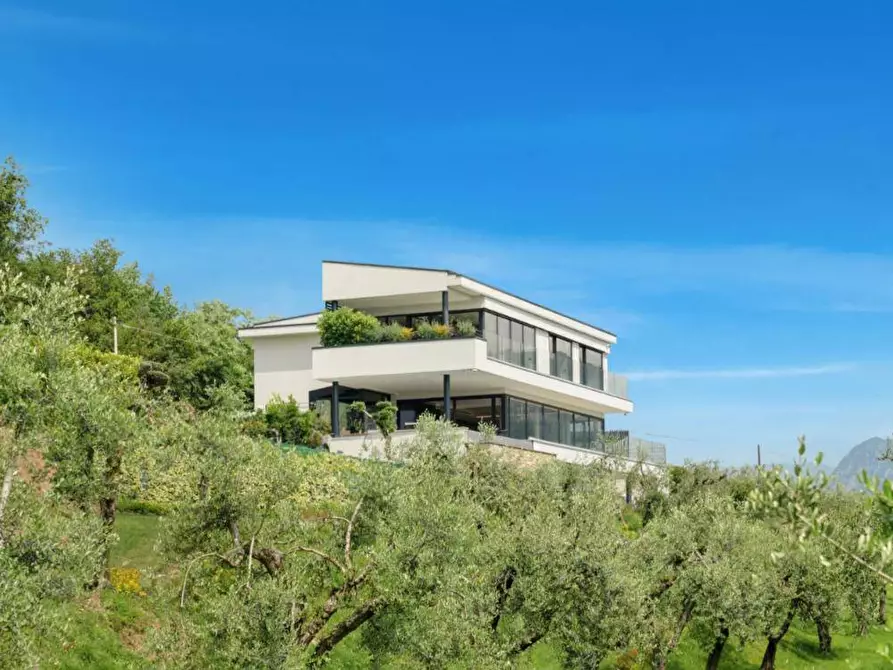 Immagine 20 di Villa in vendita  in Viale europa a Salò