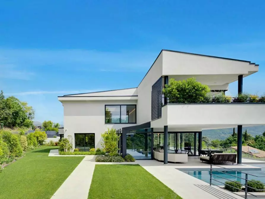 Immagine 26 di Villa in vendita  in Viale europa a Salò
