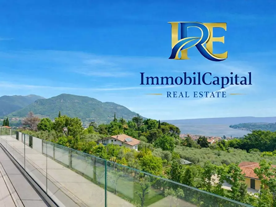 Immagine 1 di Villa in vendita  in Viale europa a Salò