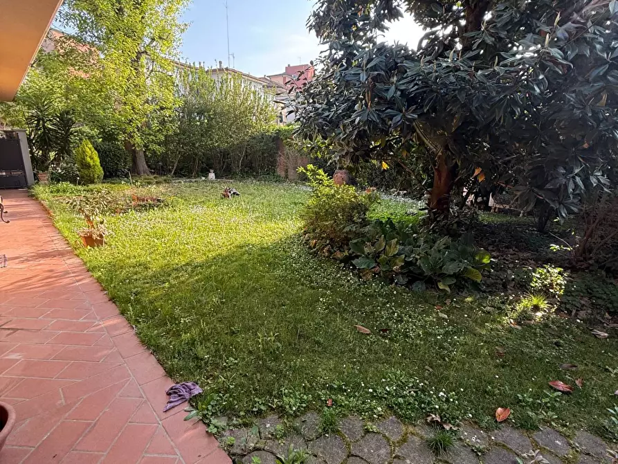 Immagine 25 di Casa indipendente in vendita  in Via rialto a Cremona