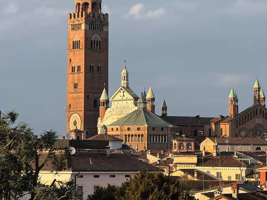 Immagine 1 di Appartamento in vendita  in Via Degli Argini 6 a Cremona