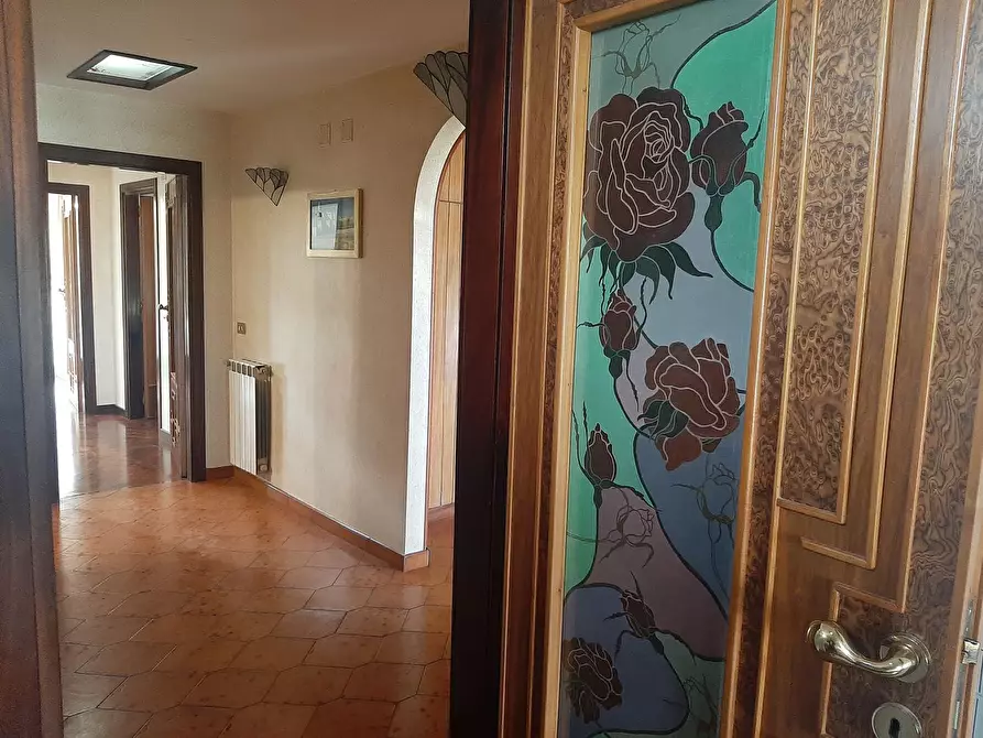 Immagine 18 di Attico in vendita  in di Circumvallazione Marianna Gadola 22 a Capodrise