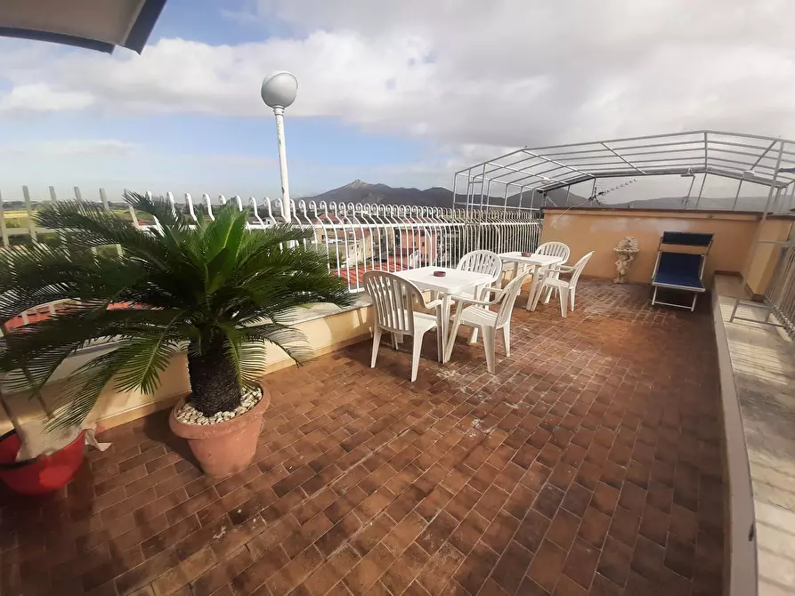 Immagine 30 di Attico in vendita  in di Circumvallazione Marianna Gadola 22 a Capodrise