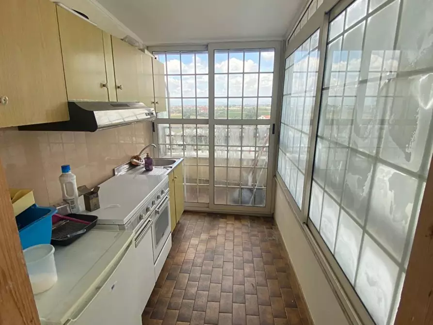 Immagine 48 di Attico in vendita  in di Circumvallazione Marianna Gadola 22 a Capodrise