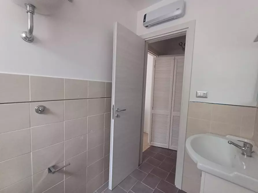 Immagine 16 di Appartamento in affitto  in via quartier nuovo 52 a Casagiove