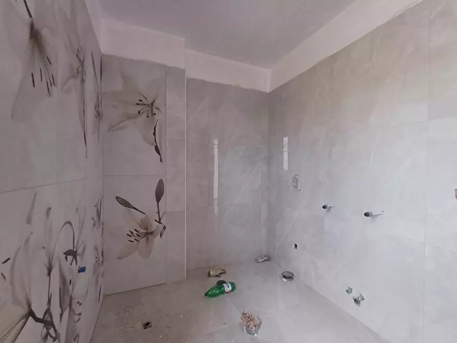 Immagine 21 di Appartamento in vendita  in via arcivescovo pontillo a Casagiove