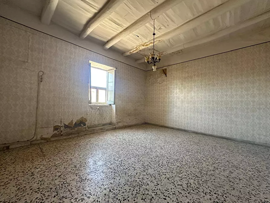 Immagine 4 di Rustico / casale in vendita  in VIA SANTONASTASO 15 a Caserta