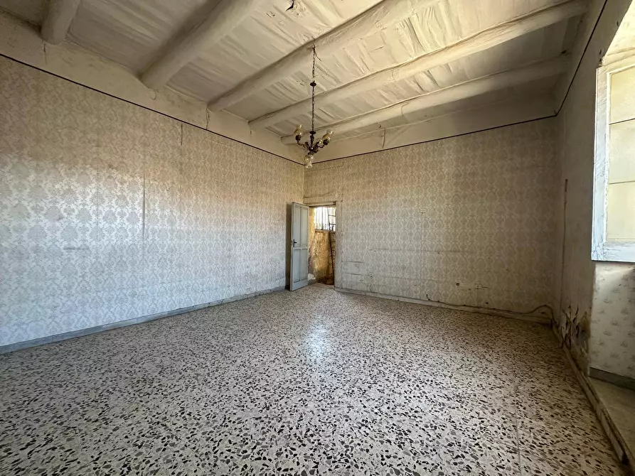 Immagine 7 di Rustico / casale in vendita  in VIA SANTONASTASO 15 a Caserta