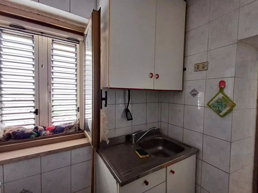 Immagine 6 di Appartamento in vendita  in VIA MONTICELLI 60 a Caserta