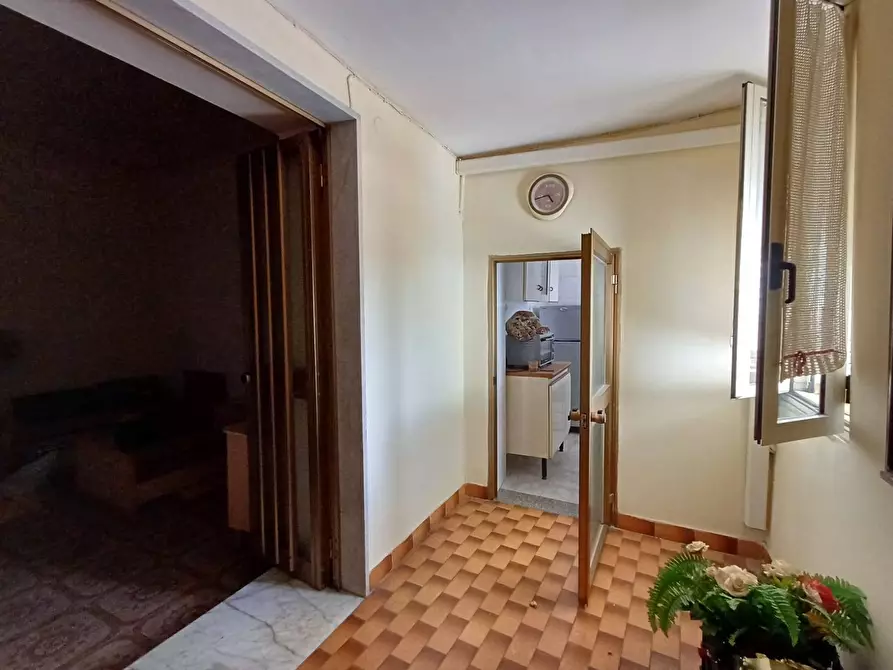 Immagine 8 di Appartamento in vendita  in VIA MONTICELLI 60 a Caserta