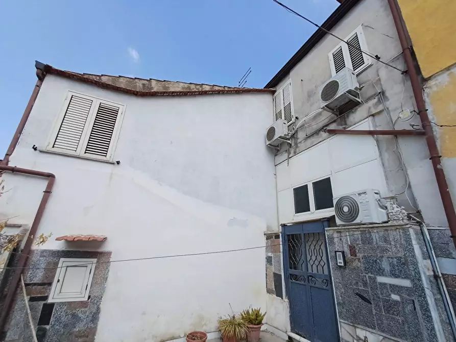 Immagine 19 di Appartamento in vendita  in VIA MONTICELLI 60 a Caserta