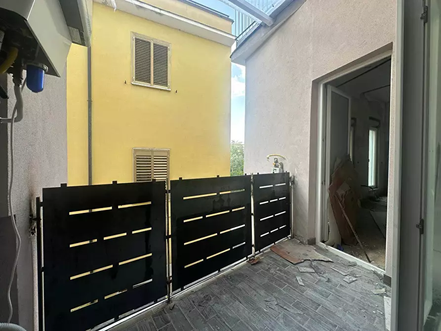 Immagine 14 di Appartamento in vendita  in VIA LIBERTA' 99 a Maddaloni