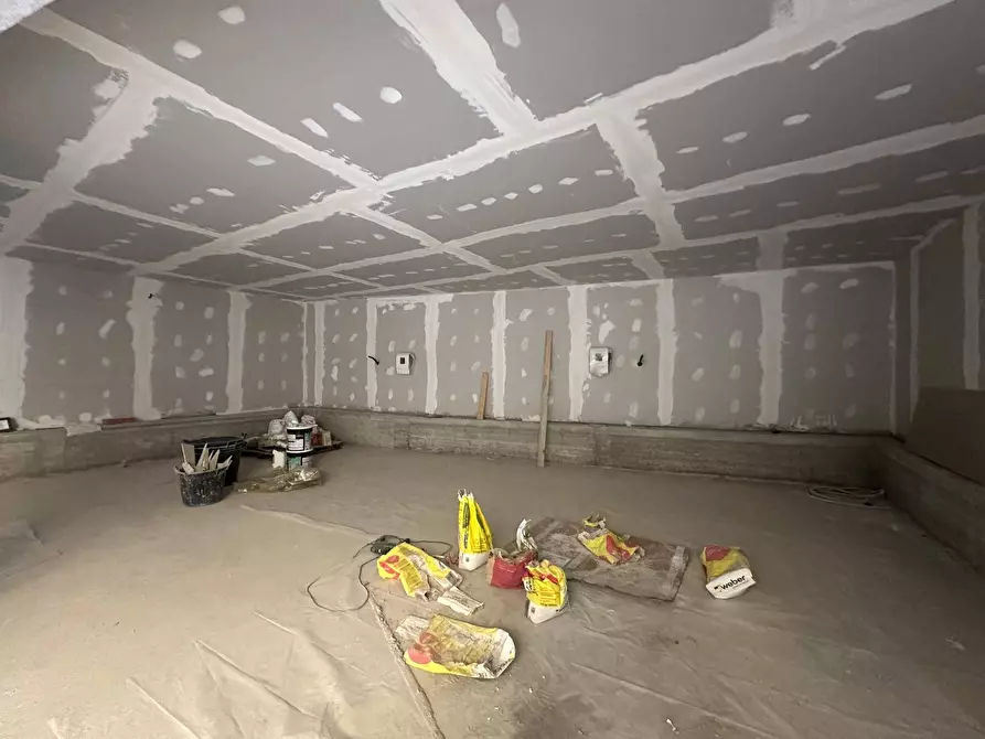 Immagine 21 di Appartamento in vendita  in VIA LIBERTA' 99 a Maddaloni