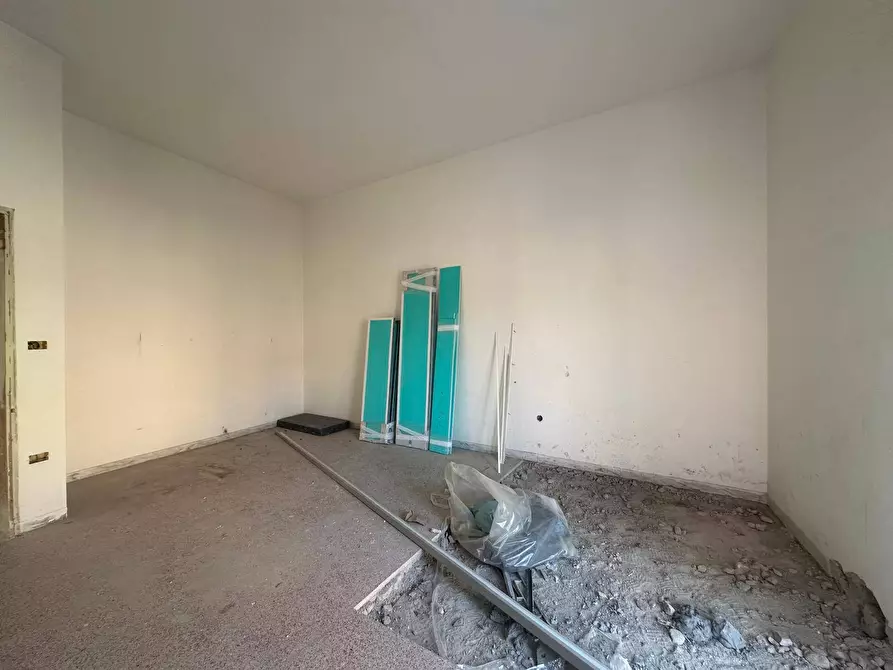 Immagine 15 di Appartamento in vendita  in VIA LIBERTA' 99 a Maddaloni