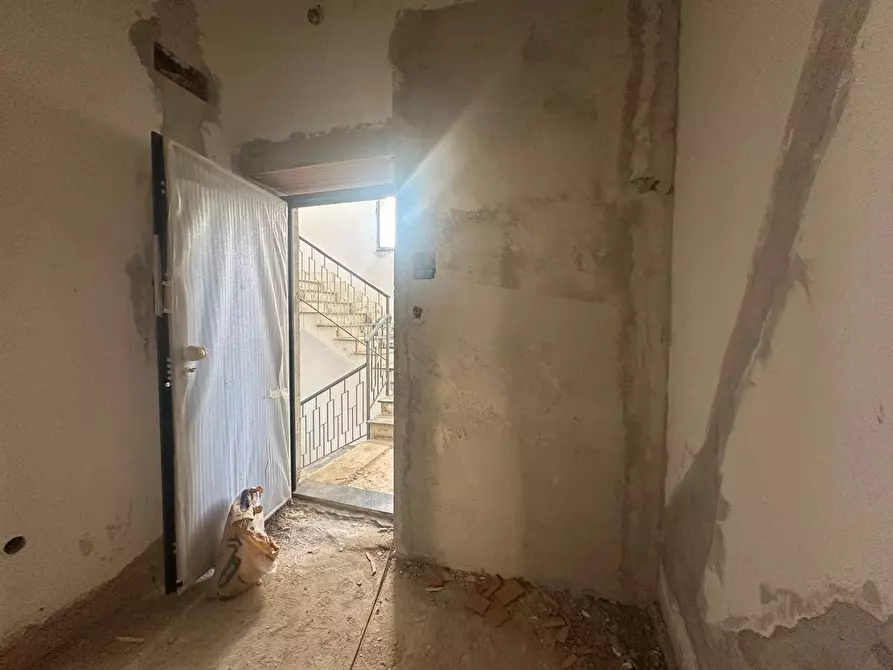 Immagine 16 di Appartamento in vendita  in VIA LIBERTA' 99 a Maddaloni