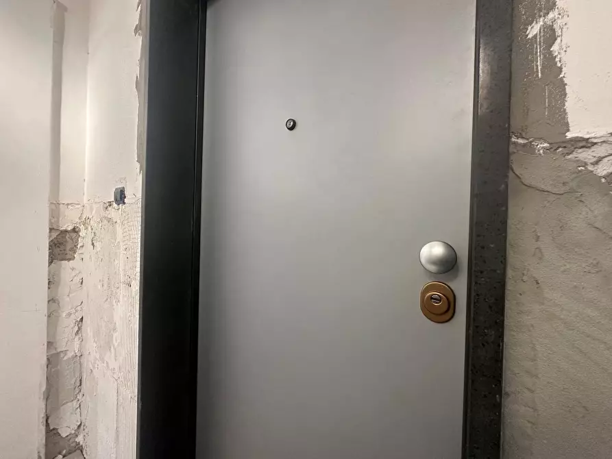 Immagine 22 di Appartamento in vendita  in VIA LIBERTA' 99 a Maddaloni