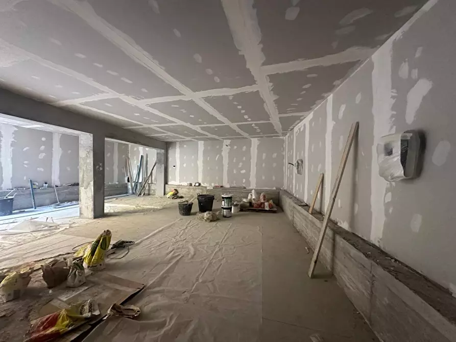 Immagine 25 di Appartamento in vendita  in VIA LIBERTA' 99 a Maddaloni