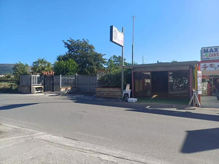 Immagine 22 di Locale commerciale in affitto  in VIA LORENZETTI 19 a Casagiove