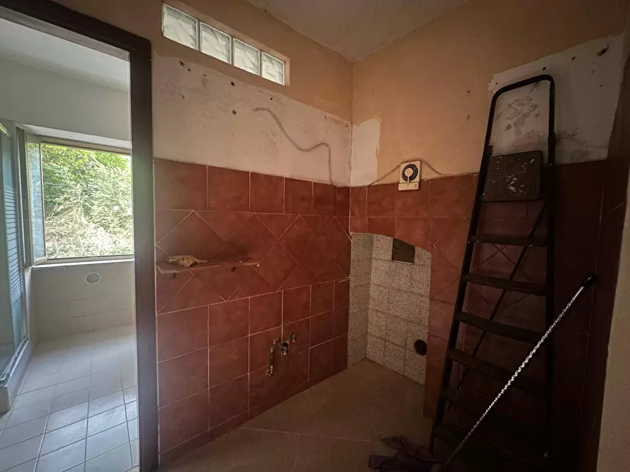 Immagine 8 di Appartamento in vendita  in VIA SAN ROCCO 34 a Caserta