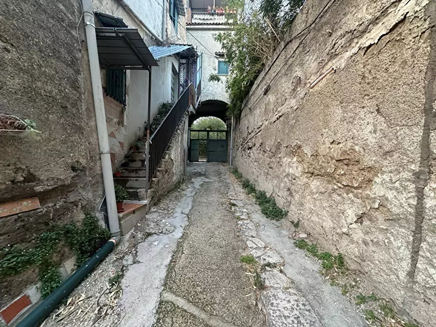 Immagine 16 di Appartamento in vendita  in VIA SAN ROCCO 34 a Caserta