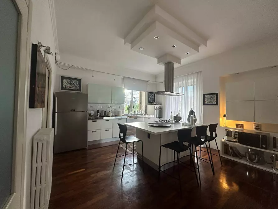 Immagine 8 di Casa indipendente in vendita  in VIA SANTA CHIARA 13 a Caserta